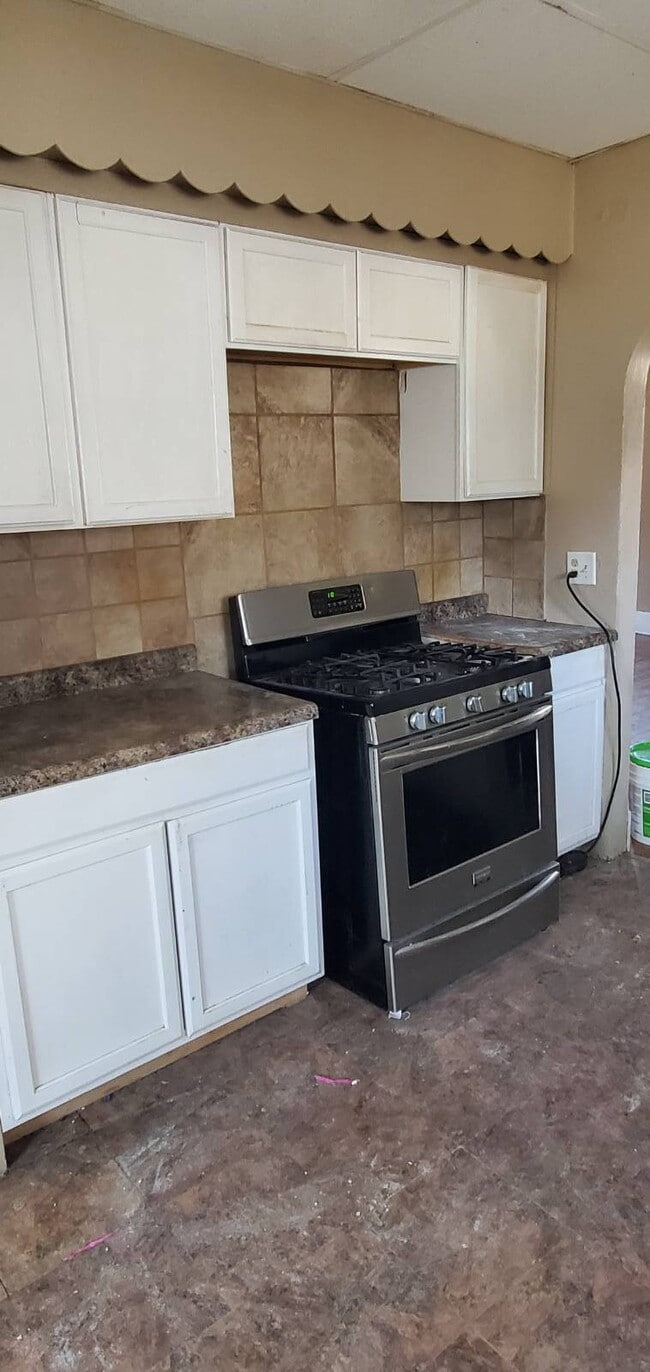 Photo - 1213 Woodland Ave SE