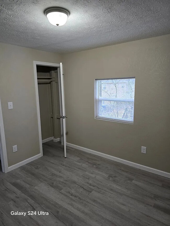 Photo - 126 Tacoma Rd