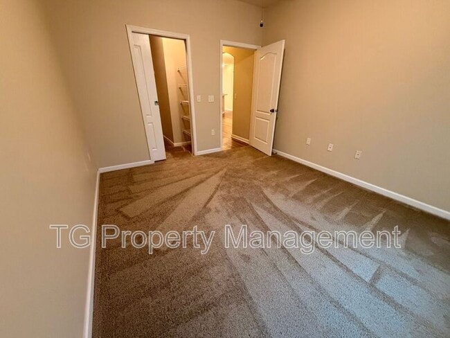 Photo - 3750 Silver Bluff Blvd