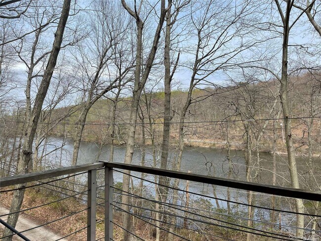 428 Harbor Rd