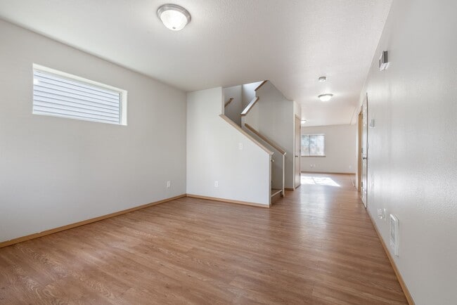Photo - Beautiful 4bed/2.5bath - 1/2 OFF First months rent!