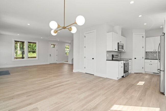 Photo - Newer Home in West Asheville!