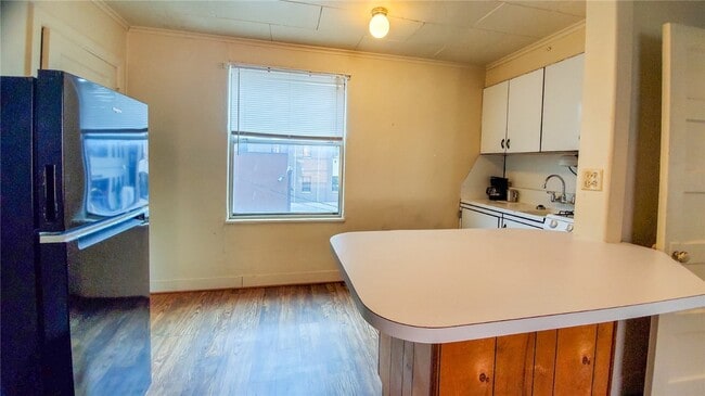 Photo - 625 W Dickson St Unit 2