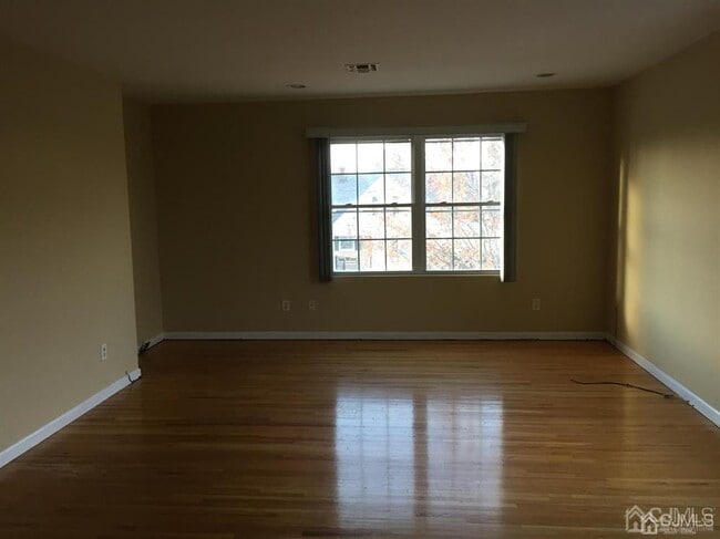 Photo - 22 N Whittier St