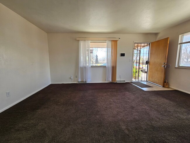 Photo - 3923-3943 W 89th Way