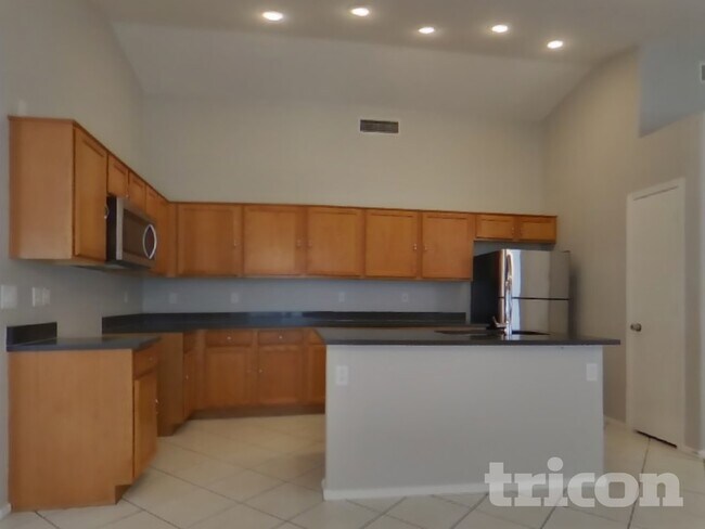 Photo - 2031 S Alicia