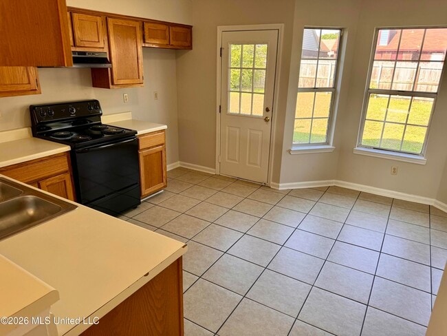 Photo - 7011 Hampton Dr