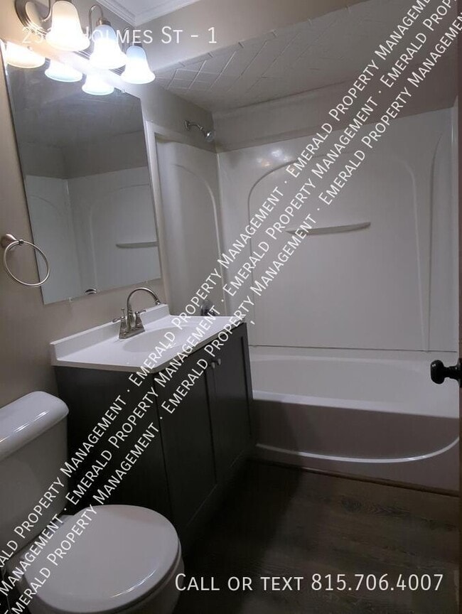 Photo - 2510 Holmes St Unit 1