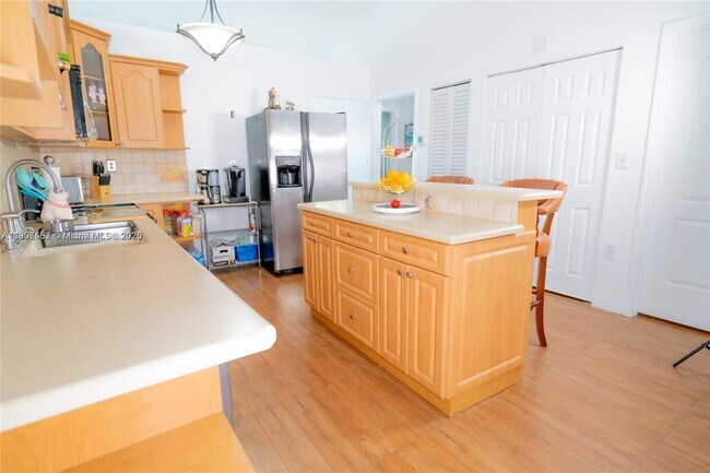 Photo - 8844 NW 113th St