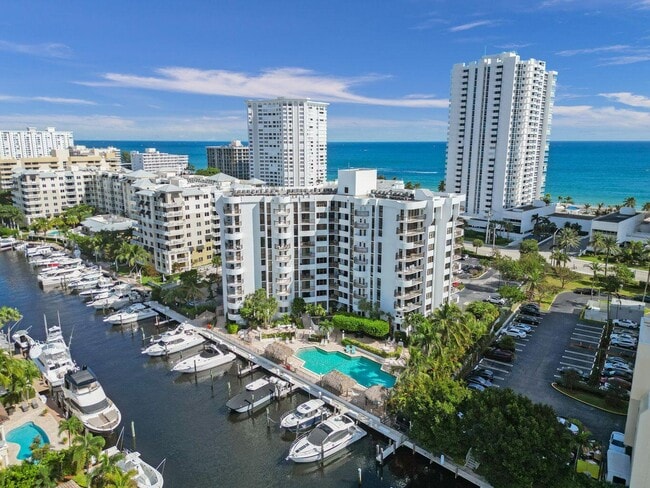 Building Photo - 1361 S Ocean Blvd Unit 607 Rental