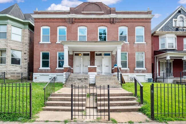 Photo - 5130-5132-5132 Kensington Ave Unit 5130 1st floor