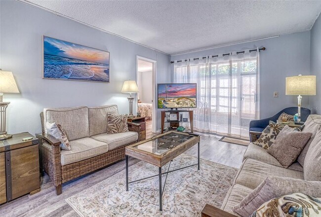 Photo - 13714 Mission Oaks Blvd Unit 13714