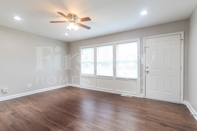 Photo - 3147 Keswick Rd