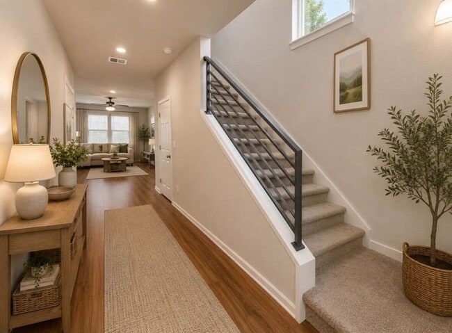 Photo - 3200 College Park Dr