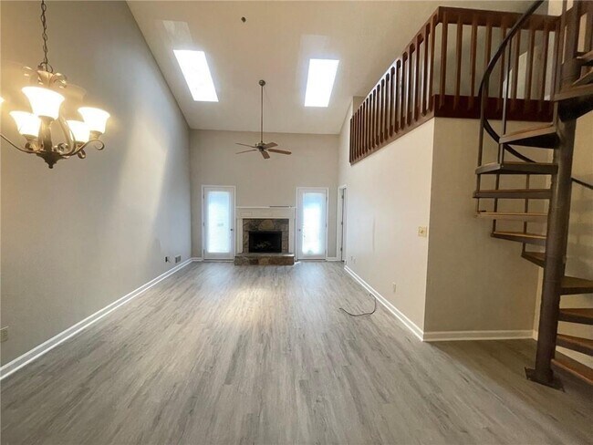 Photo - 5053 Gardenia Cir