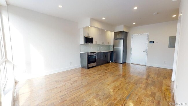 138-28 Queens Blvd Unit 2C