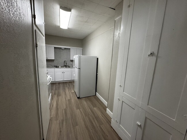 Photo - Beautiful Duplex Conveniently Located In Between Downtown Lubbock & Texas Tech Campus!