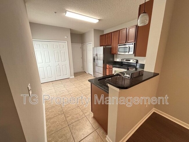 Photo - 196 Leese Dr