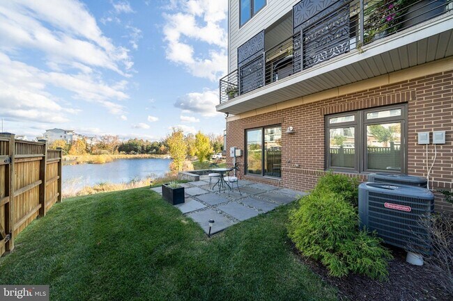 Photo - 1312 White Feldspar Terrace SE