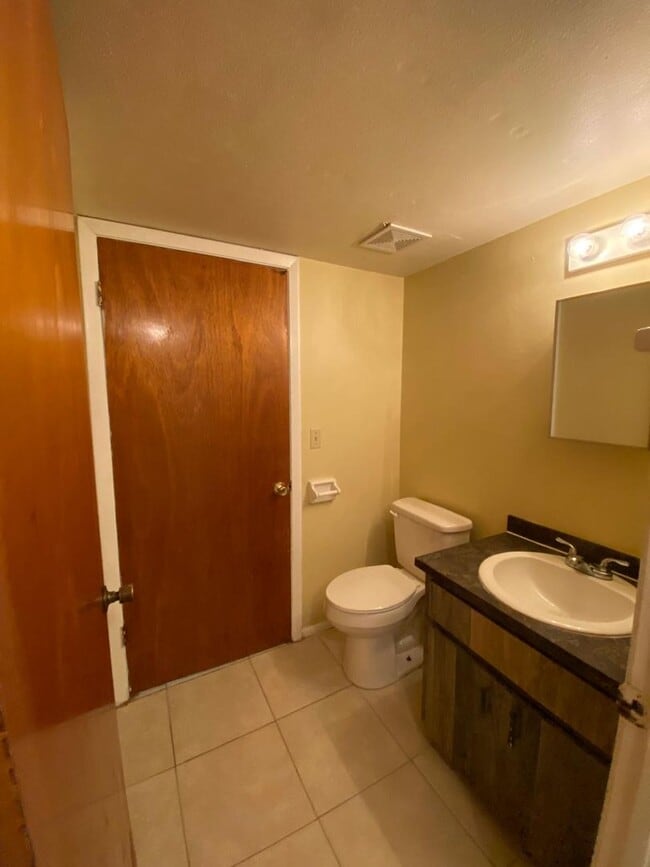 Photo - 67 Deena Way