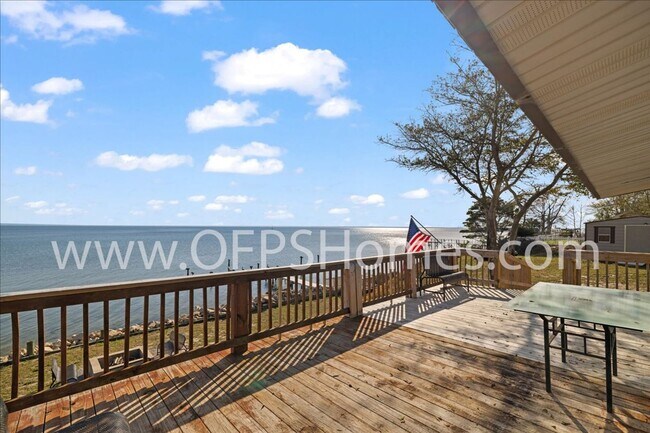 Photo - 13885 FL-20
