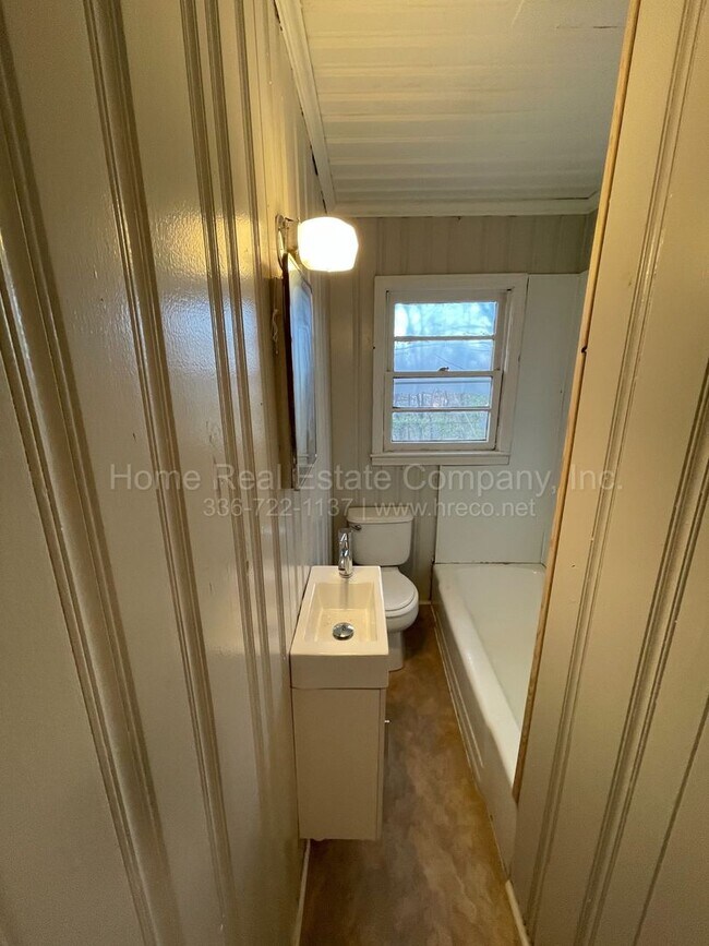 13241326 C.E. Gray Dr SE Apartment Unit 1326 WinstonSalem, NC