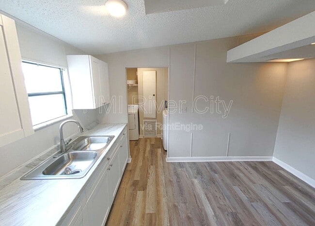Photo - 12556 Palmetto St