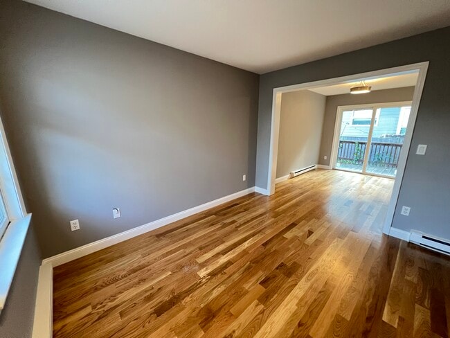 Photo - 66 Murdock St