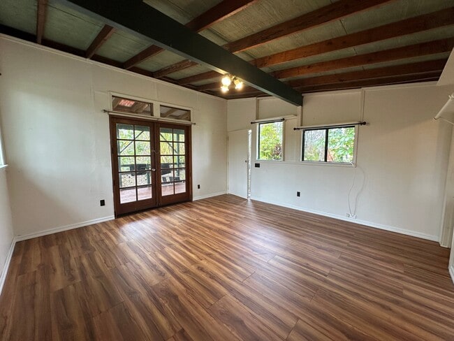 Building Photo - 16-2110-2110 Hibiscus Dr