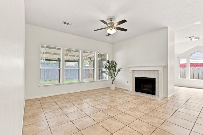 Building Photo - 11714 Early Mist Ct