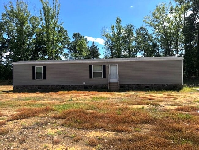 3-Bedroom 2-bath single wide - 3-Bedroom 2-bath single wide