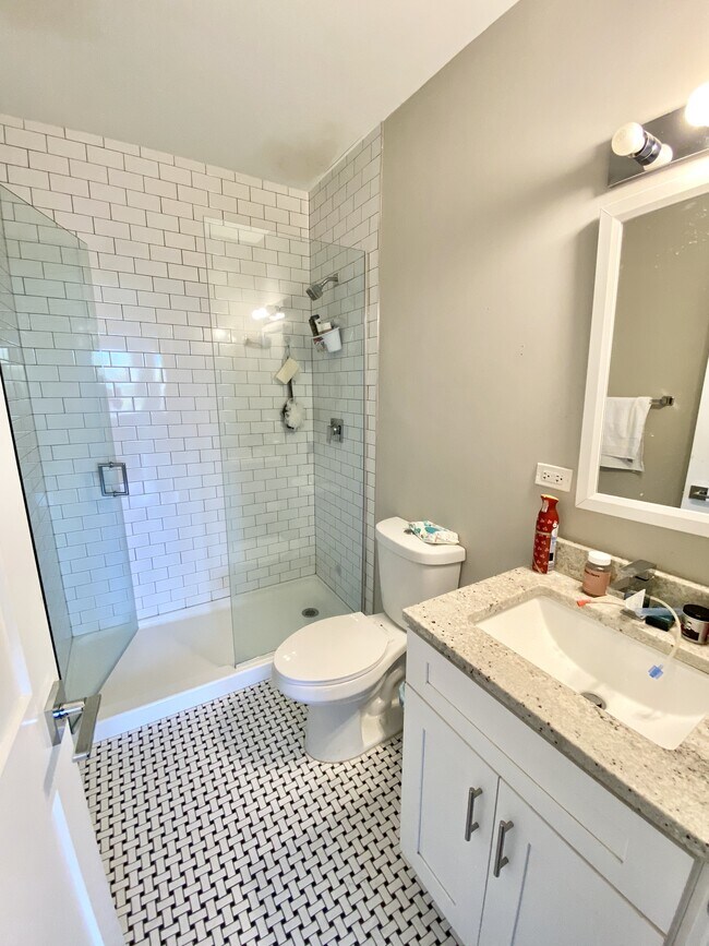 Photo - 1854 W 18th St Unit 3R