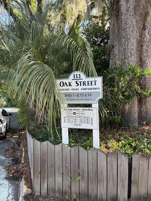 Photo - 133 Oak St