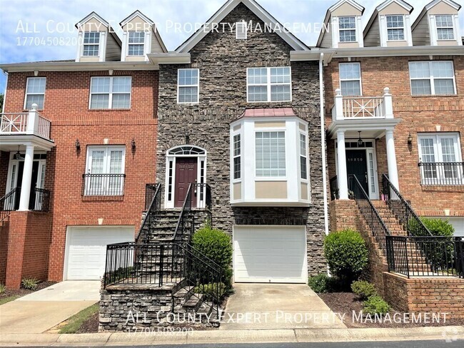 Building Photo - Wonderful Johns Creek Townhome