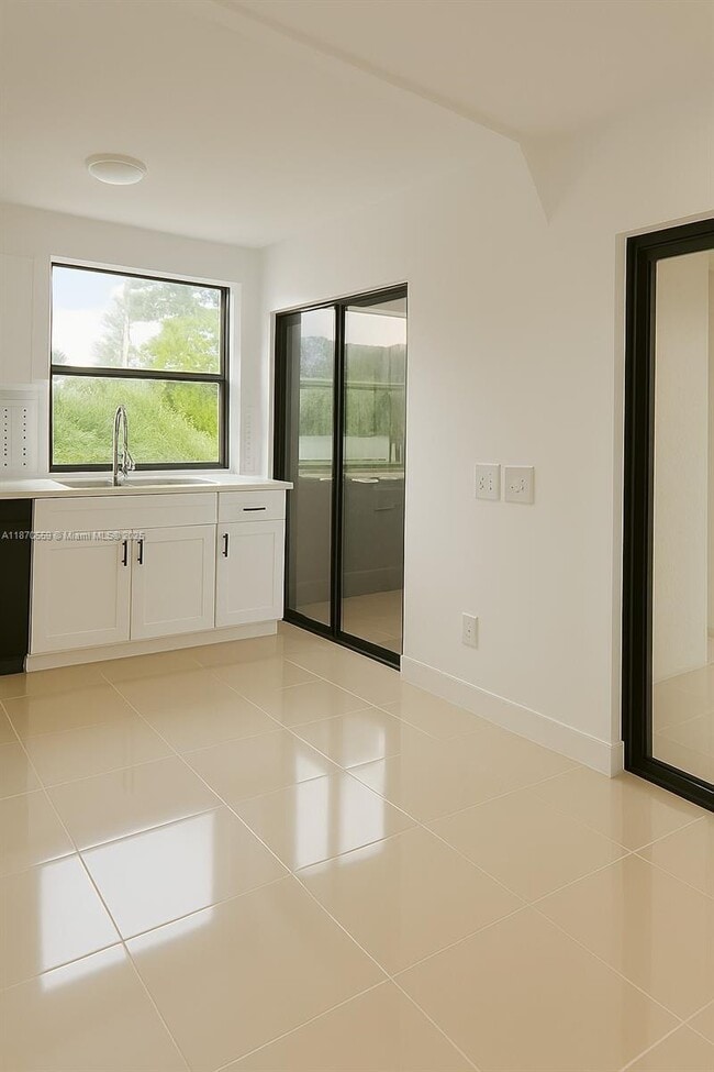 Photo - 1150 N Liberty Ave Unit 1150K