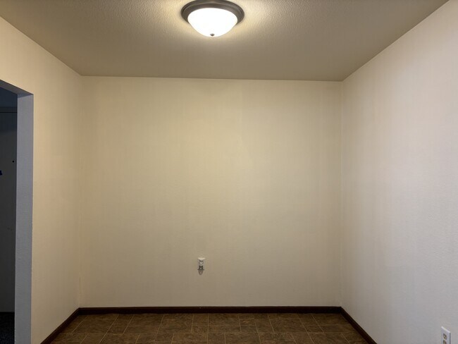 Photo - 517 136th Ave