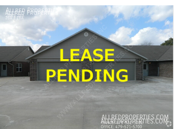 Building Photo - Located at the border of Fayetteville & El... Rental