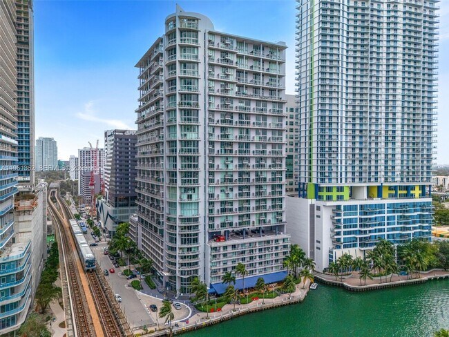 Photo - 690 SW 1st Ct Unit 3124