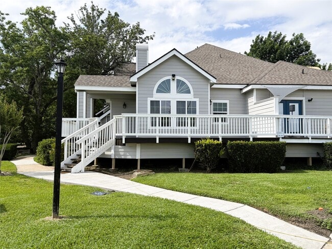 Building Photo - 111 Dunbar Estates Dr Unit 404