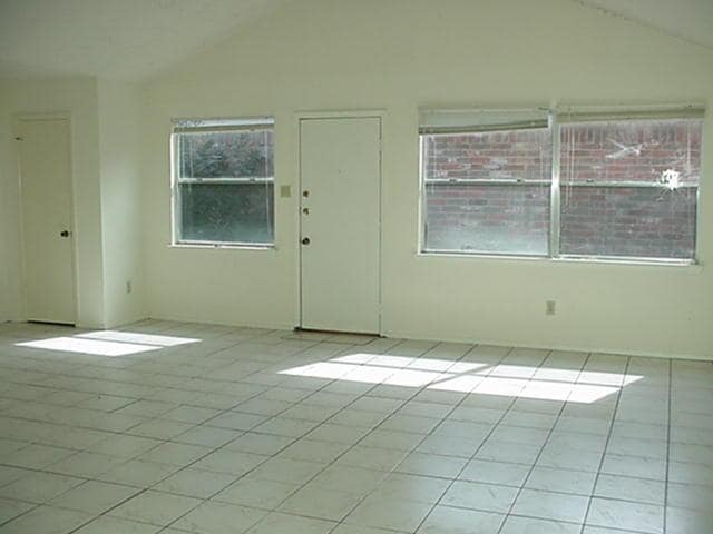 7113 Golden Dale Ct