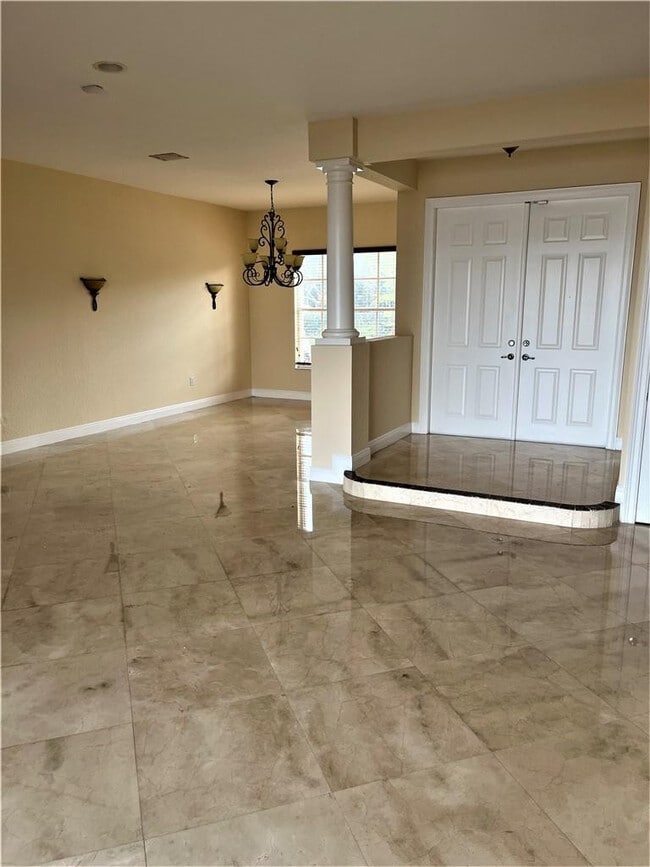 Photo - 17989 SW 54th St