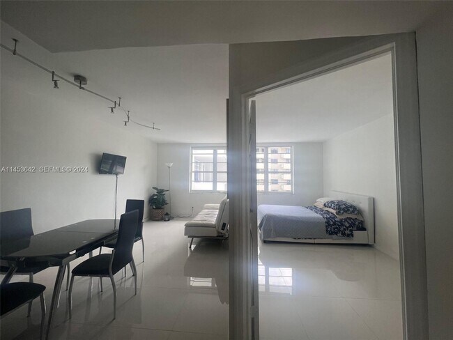 Photo - 100 Lincoln Rd Unit 501