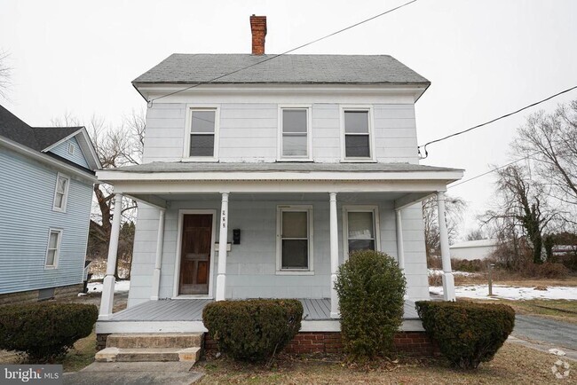 Building Photo - 923 E Church St Rental