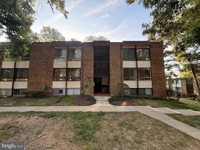 Building Photo - 8435 Greenbelt Rd