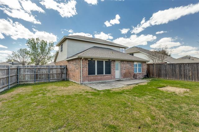 Photo - 404 Oxford Dr