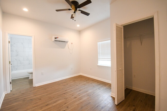 385 Bayou Dularge Rd Unit B