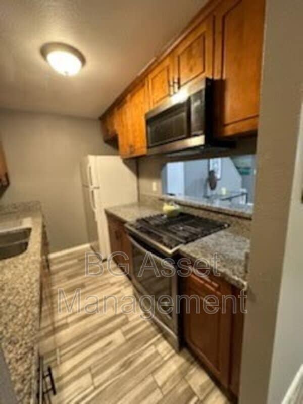 Photo - 2417 Northrop Ave Unit 2