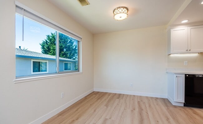 Photo - Soquel Knolls – Gorgeous Fully Remodeled 3BD / 1.5BA Second-Floor Condo