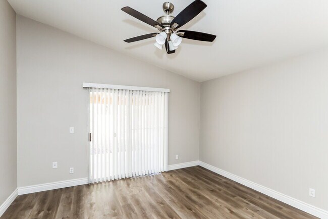 Photo - 941 Adobe Flat Dr