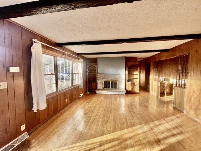 Photo - 3742 Dorothy Ln